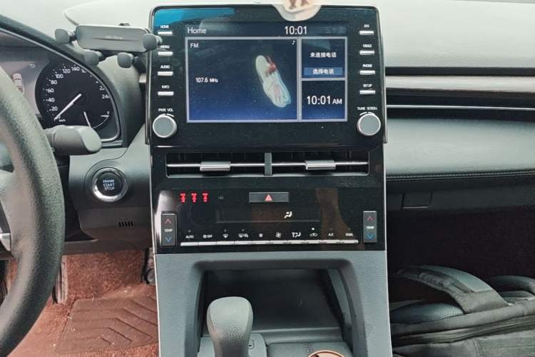 Used Toyota Avalon 2019 2.0L Ambition Edition China VI Audio And AC Panel