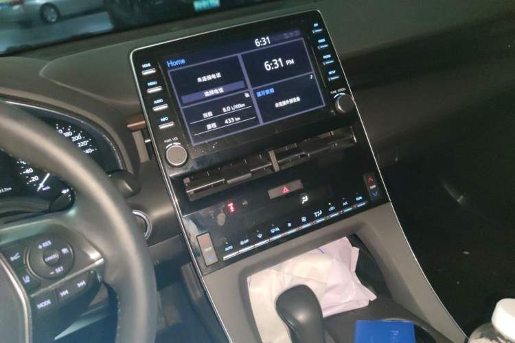 Used Toyota Avalon 2019 2.0L Luxury Edition China VI Standard Audio And AC Panel