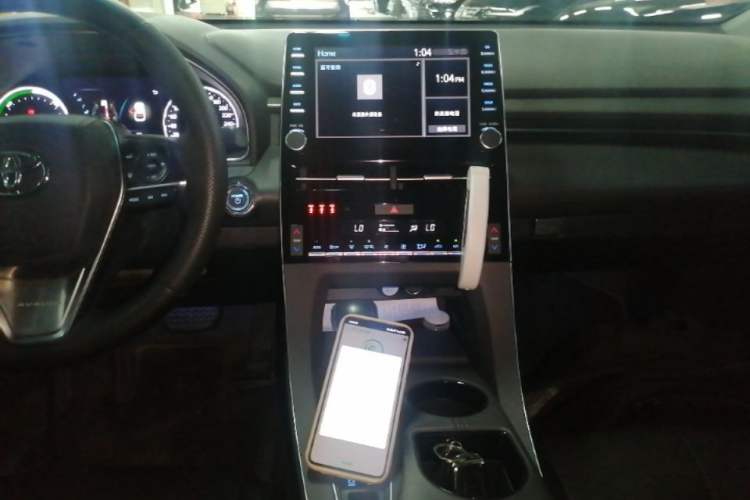 Used Toyota Avalon 2019 Dual-Engine 2.5L Luxury Edition China VI Standard Audio And AC Panel