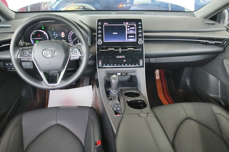 Used Toyota Avalon 2019 Dual-Engine 2.5L Luxury Edition China VI Standard Center Console