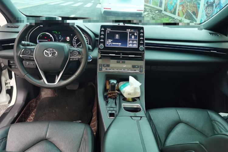 Used Toyota Avalon 2019 Dual-Engine 2.5L XLE Prestige Version China V Standard Center Console