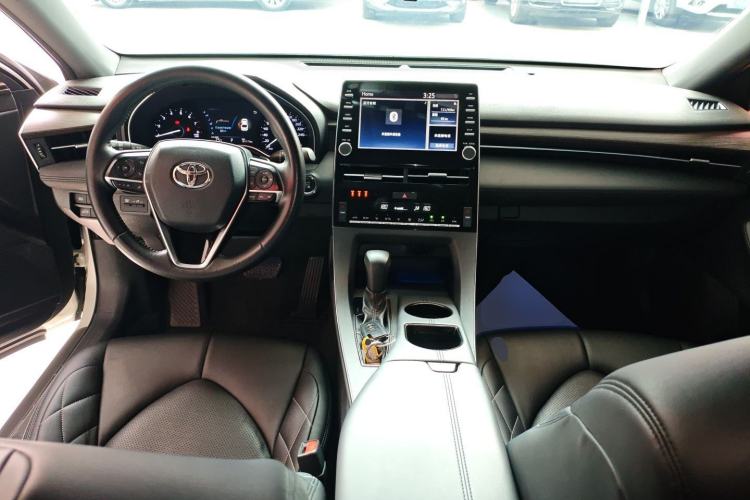 Used Toyota Avalon 2019 2.5L Ambition Version China V Standard Center Console