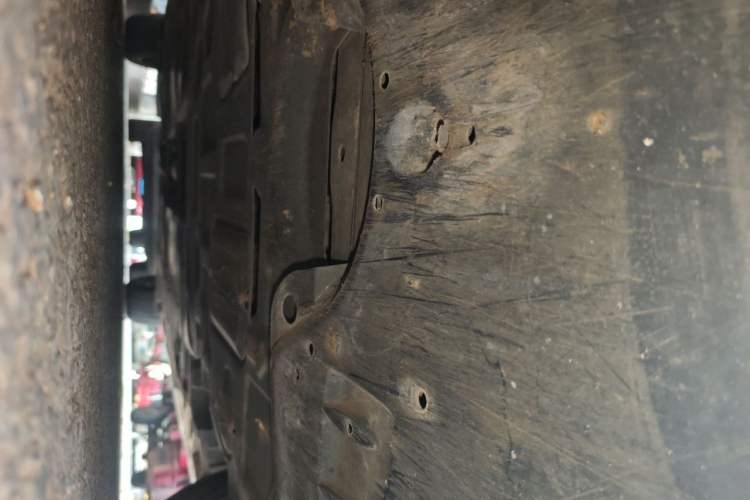 Used Toyota Avalon 2019 2.0L XLE Premium Edition China VI Chassis Front