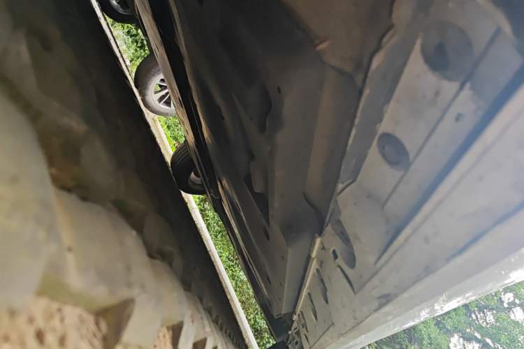 Used Toyota Avalon 2019 2.0L Luxury Edition China VI Standard Chassis Front Left