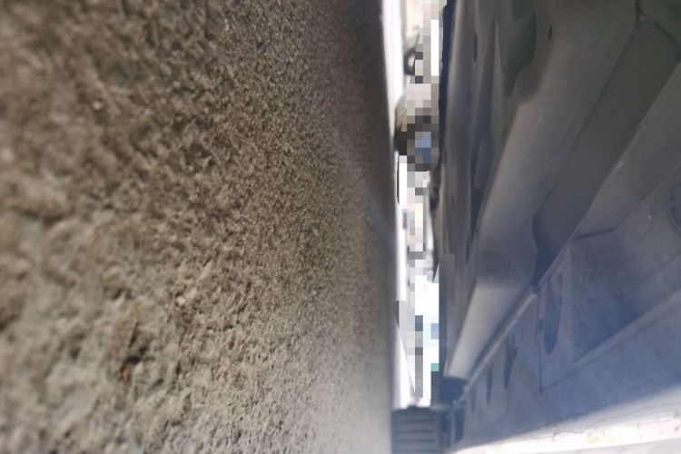 Used Toyota Avalon 2019 Dual-Engine 2.5L XLE Prestige Version China VI Standard Chassis Front Left