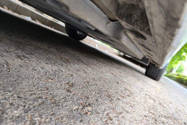 Used Toyota Avalon 2019 2.5L Ambition Version China VI Standard Chassis Front Left
