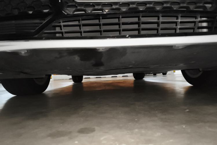 Used Toyota Avalon 2019 2.0L Luxury Edition China VI Standard Chassis Front