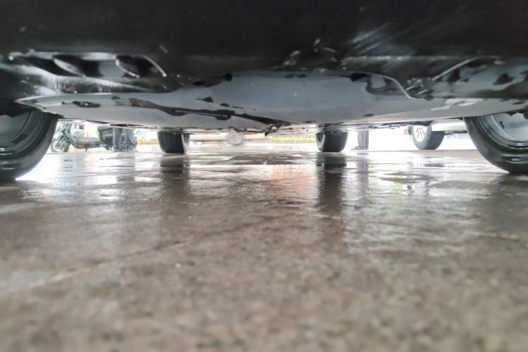 Used Toyota Avalon 2019 2.0L XLE Premium Edition China VI Chassis Rear