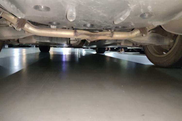 Used Toyota Avalon 2019 2.0L Luxury Edition China VI Standard Chassis Rear