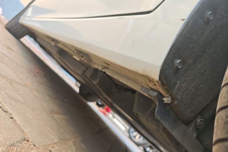 Used Toyota Avalon 2019 2.0L XLE Premium Edition China VI Chassis Rear Left
