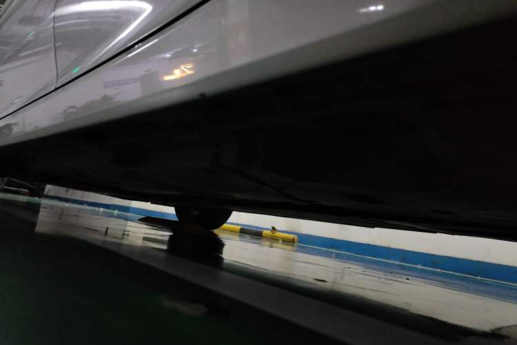 Used Toyota Avalon 2019 2.0L Luxury Edition China VI Standard Chassis Rear Left
