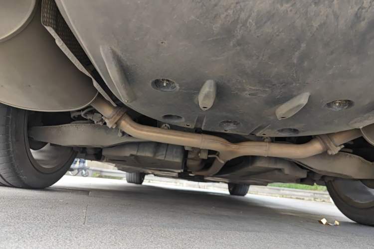 Used Toyota Avalon 2019 2.0L XLE Premium Edition China VI Chassis Rear