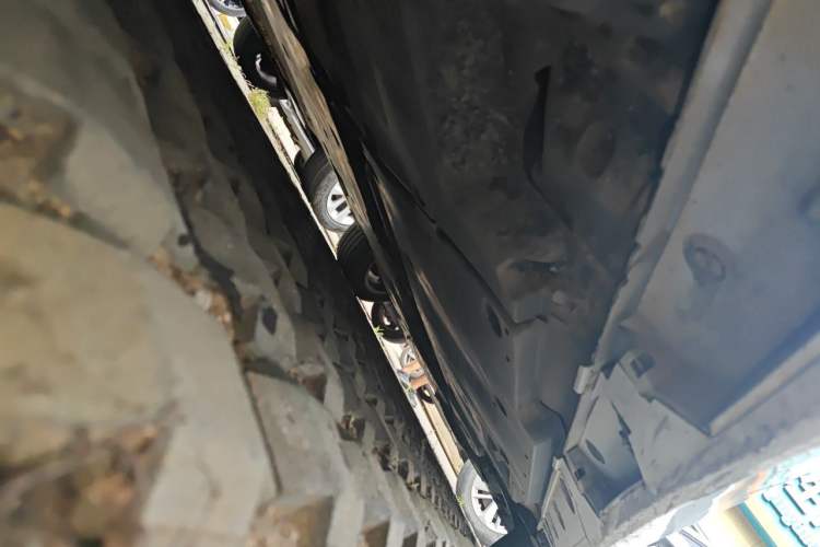 Used Toyota Avalon 2019 2.0L Luxury Edition China VI Standard Chassis Rear Right