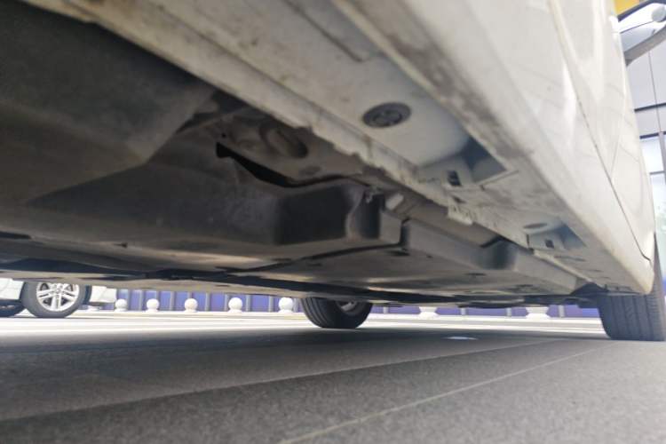 Used Toyota Avalon 2019 2.5L Ambition Version China V Standard Chassis Rear Right