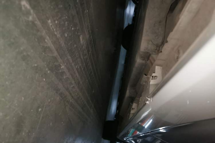 Used Toyota Avalon 2019 2.0L XLE Premium Edition China VI Chassis Rear Right