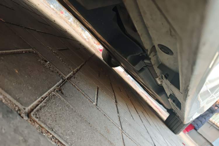 Used Toyota Avalon 2019 2.0L XLE Premium Edition China VI Chassis Rear Right