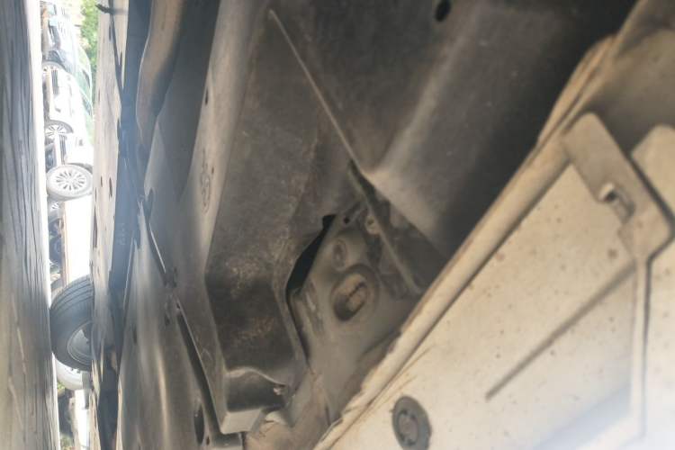 Used Toyota Avalon 2019 2.0L XLE Premium Edition China VI Chassis Rear Right