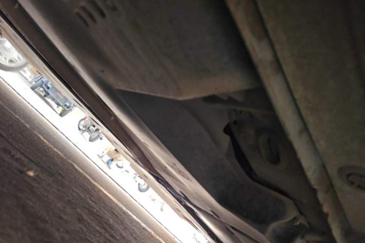 Used Toyota Avalon 2019 2.0L XLE Premium Edition China VI Chassis Rear Right