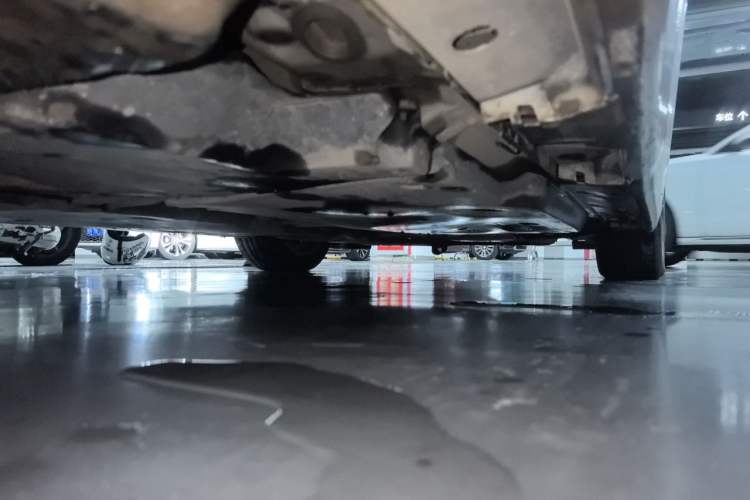 Used Toyota Avalon 2019 2.0L Ambition Edition China VI Chassis Rear Right