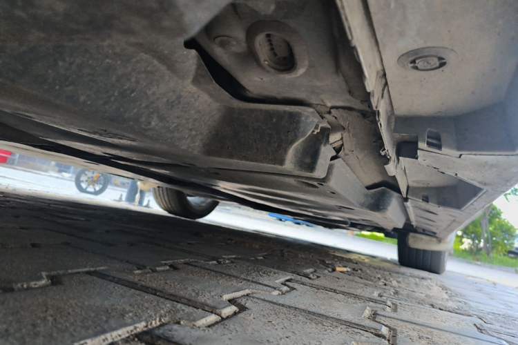 Used Toyota Avalon 2019 2.0L XLE Premium Edition China VI Chassis Rear Right