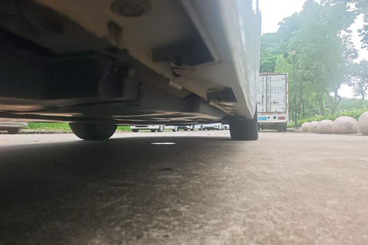 Used Toyota Avalon 2019 2.0L XLE Premium Edition China VI Chassis Rear Right
