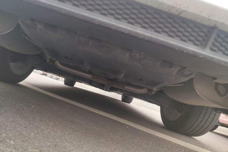 Used Toyota Avalon 2019 2.0L XLE Premium Edition China VI Chassis Rear
