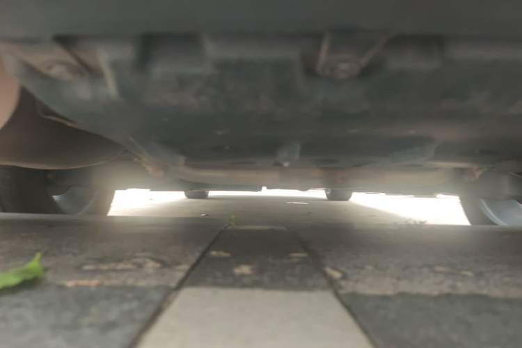 Used Toyota Avalon 2019 2.0L XLE Premium Edition China VI Chassis Rear