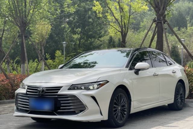 Used Toyota Avalon 2019 2.0L XLE Premium Edition China VI