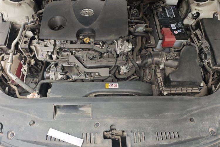 Used Toyota Avalon 2019 2.0L XLE Premium Edition China VI Engine Bay