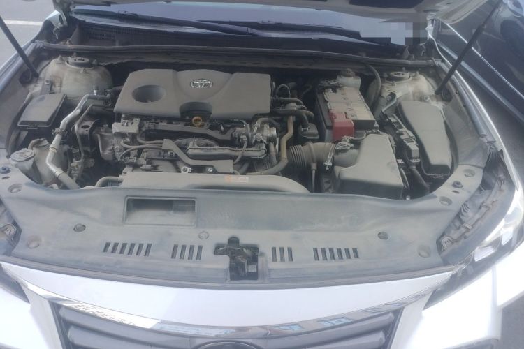 Used Toyota Avalon 2019 2.0L XLE Premium Edition China VI Engine Bay
