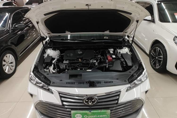 Used Toyota Avalon 2019 2.0L XLE Premium Edition China VI Engine Bay