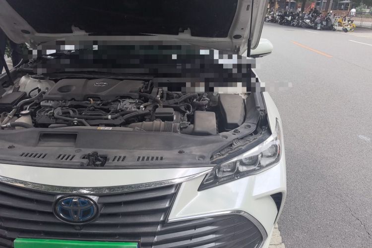 Used Toyota Avalon 2019 Dual-Engine 2.5L Limited Flagship Edition China VI Standard Engine Bay Left