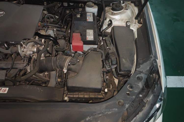 Used Toyota Avalon 2019 2.0L Luxury Edition China VI Standard Engine Bay Left