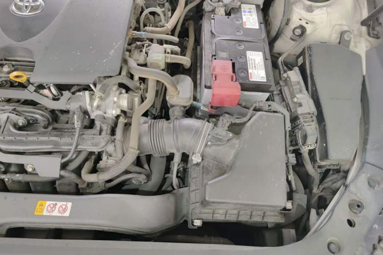 Used Toyota Avalon 2019 2.0L Luxury Edition China VI Standard Engine Bay Left