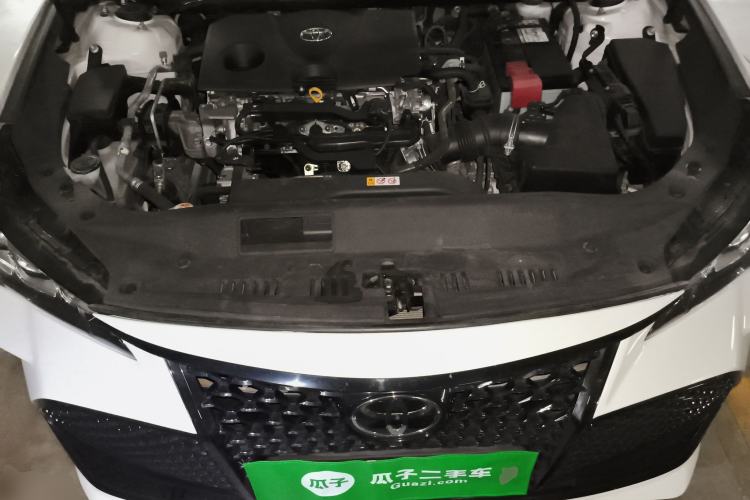 Used Toyota Avalon 2019 2.0L Luxury Edition China VI Standard Engine Bay