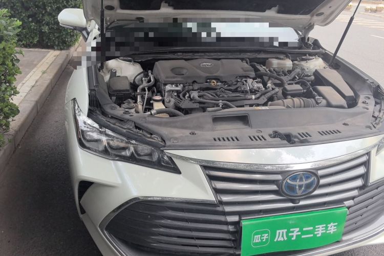 Used Toyota Avalon 2019 Dual-Engine 2.5L Limited Flagship Edition China VI Standard Engine Bay Right
