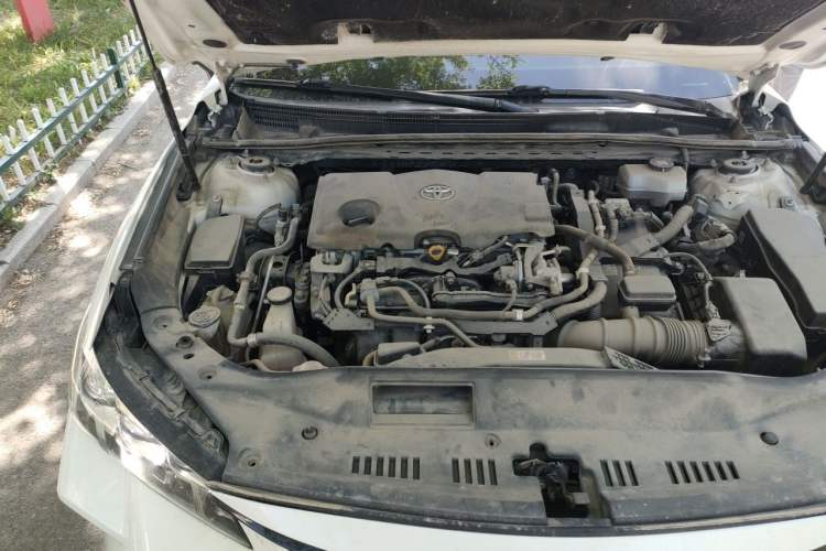 Used Toyota Avalon 2019 Dual-Engine 2.5L Luxury Edition China VI Standard Engine Bay Right
