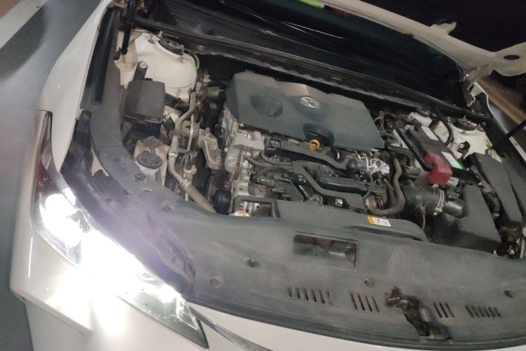 Used Toyota Avalon 2019 2.0L Luxury Edition China VI Standard Engine Bay Right