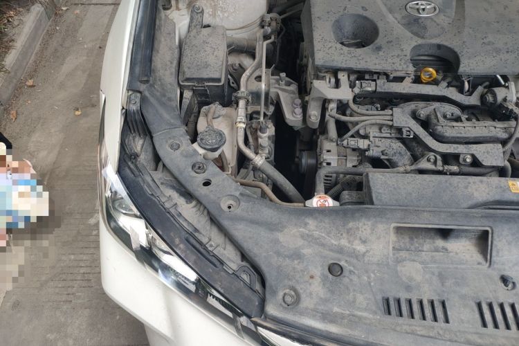 Used Toyota Avalon 2019 2.0L Ambition Edition China VI Engine Bay Right