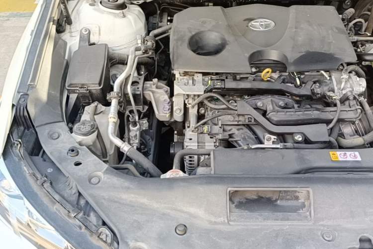 Used Toyota Avalon 2019 2.0L Luxury Edition China VI Standard Engine Bay Right