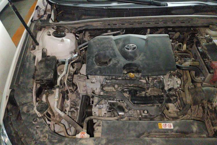 Used Toyota Avalon 2019 2.0L XLE Premium Edition China VI Engine Bay Right