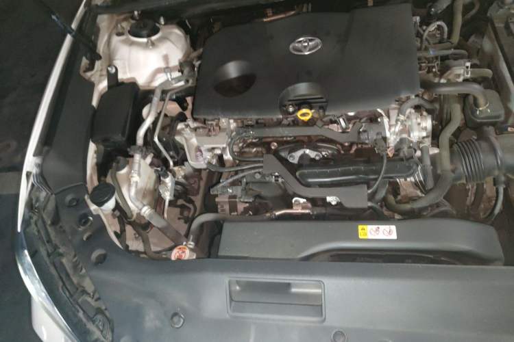 Used Toyota Avalon 2019 2.0L Luxury Edition China VI Standard Engine Bay Right