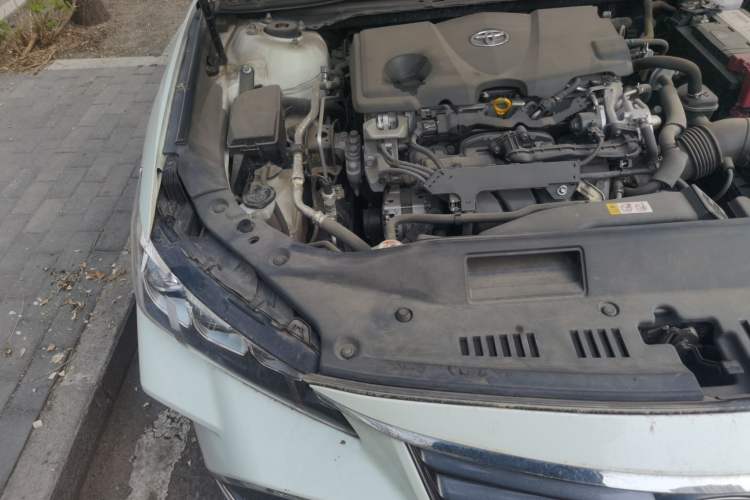 Used Toyota Avalon 2019 2.5L Ambition Version China V Standard Engine Bay Right