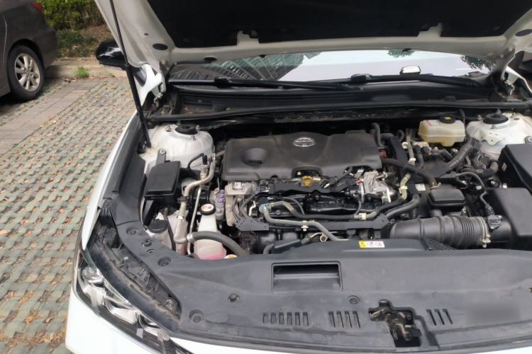 Used Toyota Avalon 2019 Dual-Engine 2.5L Luxury Edition China VI Standard Engine Bay Right