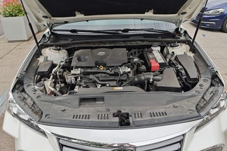 Used Toyota Avalon 2019 2.0L Ambition Edition China VI Engine Bay