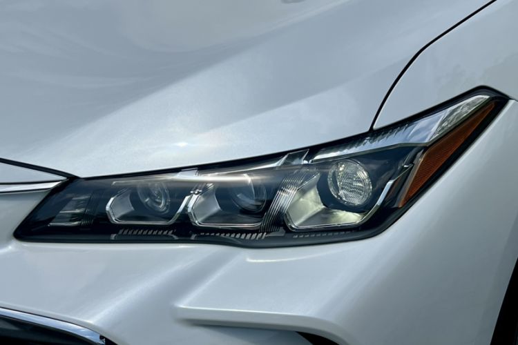 Used Toyota Avalon 2019 Dual-Engine 2.5L Limited Flagship Edition China VI Standard Exterior 1