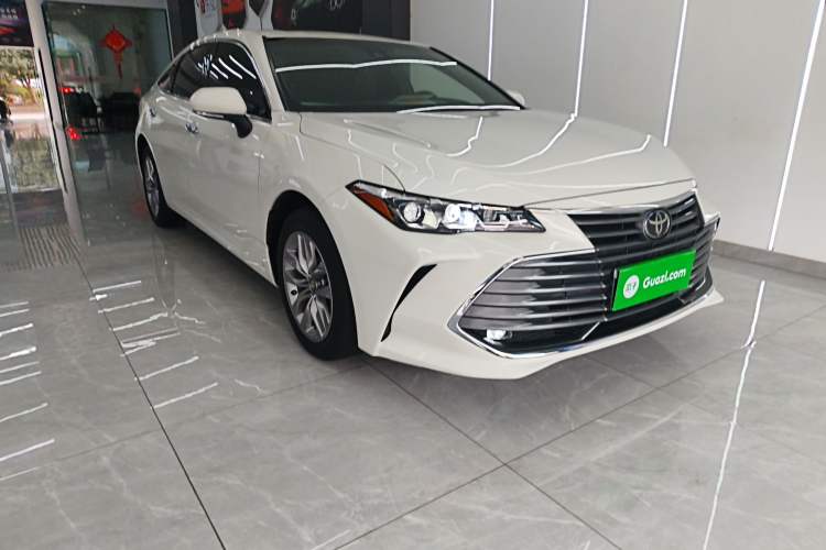 Used Toyota Avalon 2019 2.0L Luxury Edition China VI Standard Exterior 1