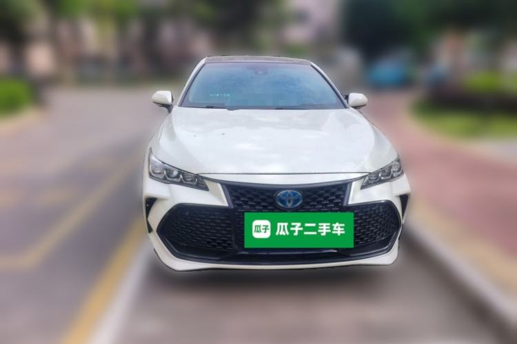 Used Toyota Avalon 2019 Dual-Engine 2.5L Limited Flagship Edition China VI Standard Exterior 1