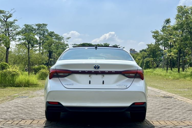 Used Toyota Avalon 2019 Dual-Engine 2.5L Limited Flagship Edition China VI Standard Exterior 11