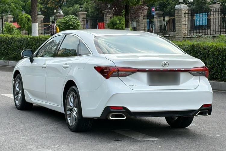 Used Toyota Avalon 2019 2.0L Ambition Edition China VI Exterior 11